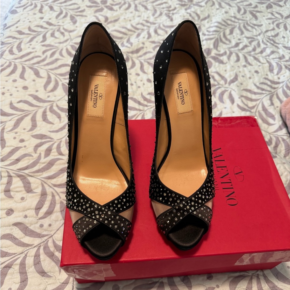 Valentino Garavani Black Peep-Toe Heels